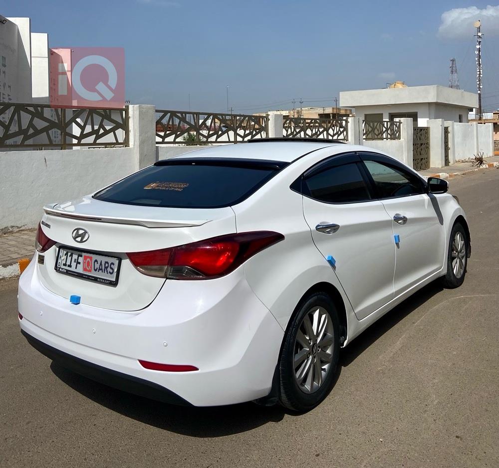 هيونداي النترا